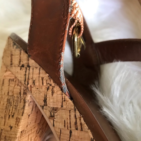 Wedges 🤎 - Picture 4 of 5